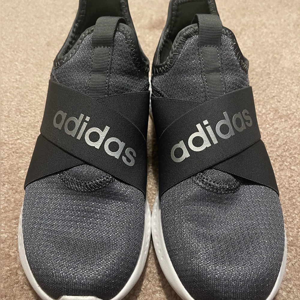 ADIDAS SNEAKERS